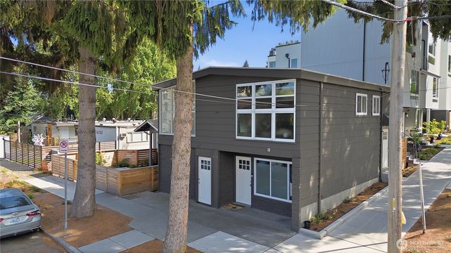 1 Dravus Street, Seattle, WA 98109