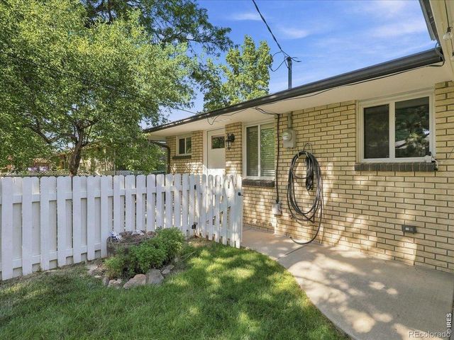 1805 Empire Avenue, Loveland, CO 80538