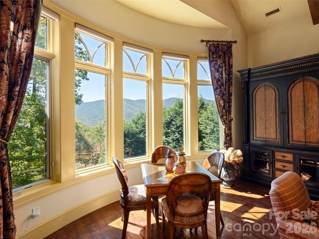 5 Rock Vista Way, Arden, NC 28704