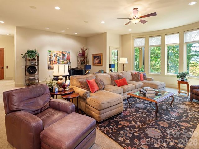 5 Rock Vista Way, Arden, NC 28704