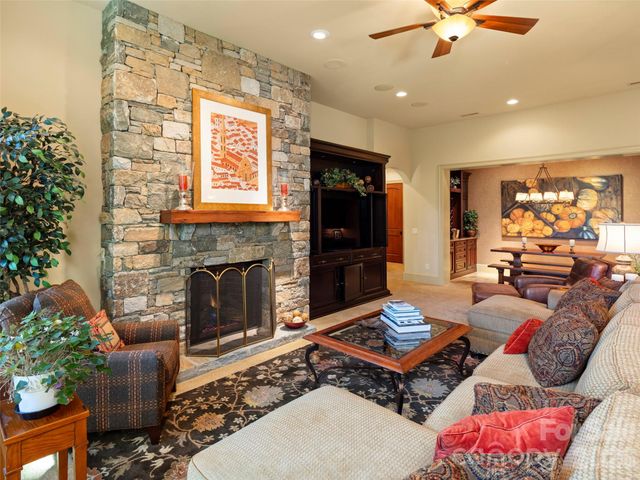 5 Rock Vista Way, Arden, NC 28704