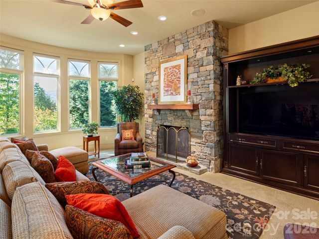 5 Rock Vista Way, Arden, NC 28704