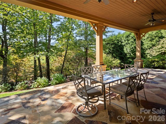 5 Rock Vista Way, Arden, NC 28704