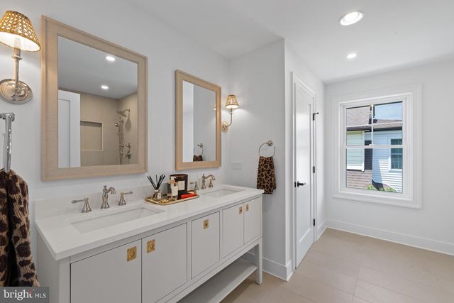 145 SYCAMORE, Havertown, PA 19083