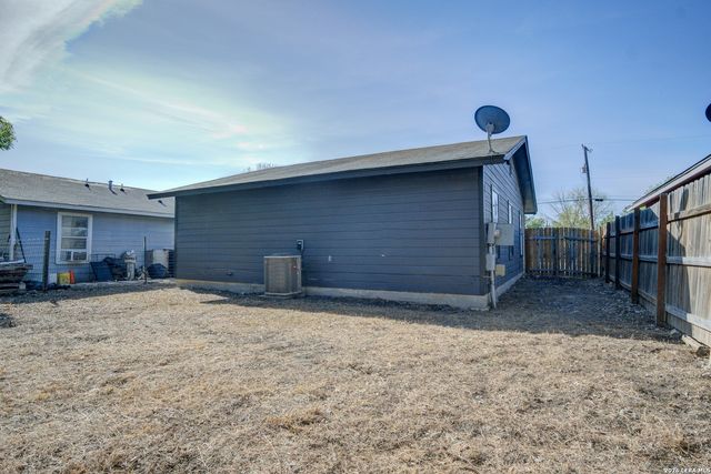 4927 Fortuna, San Antonio, TX 78237