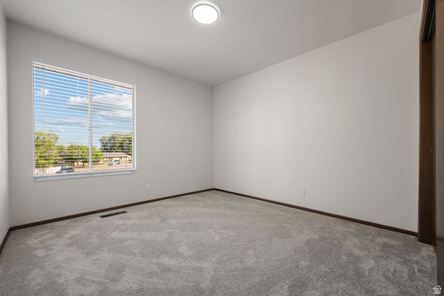 276 N 100 E, North Salt Lake, UT 84054