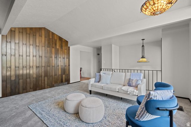276 N 100 E, North Salt Lake, UT 84054