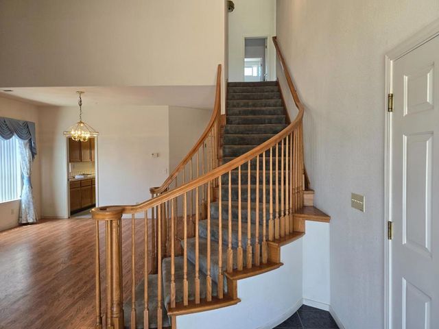 1204 Pickford Way, Salinas, CA 93906