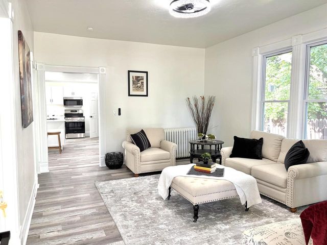 406 W 5TH STREET, Appleton, WI 54911