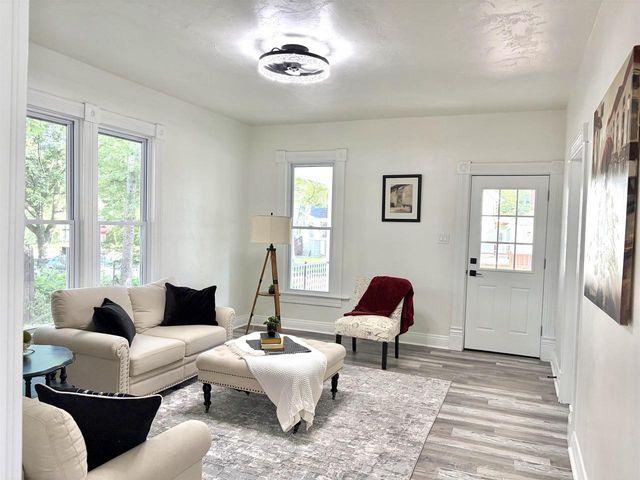 406 W 5TH STREET, Appleton, WI 54911
