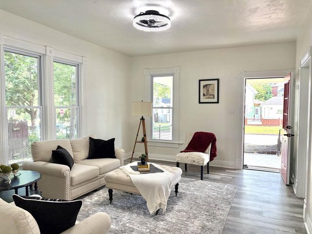 406 W 5TH STREET, Appleton, WI 54911