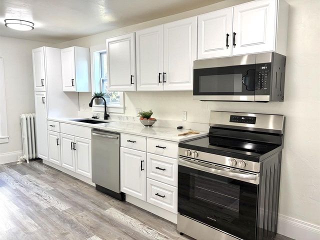 406 W 5TH STREET, Appleton, WI 54911