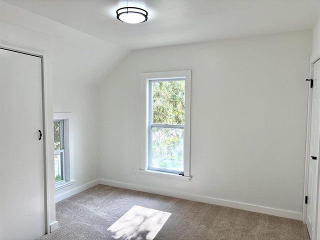 406 W 5TH STREET, Appleton, WI 54911