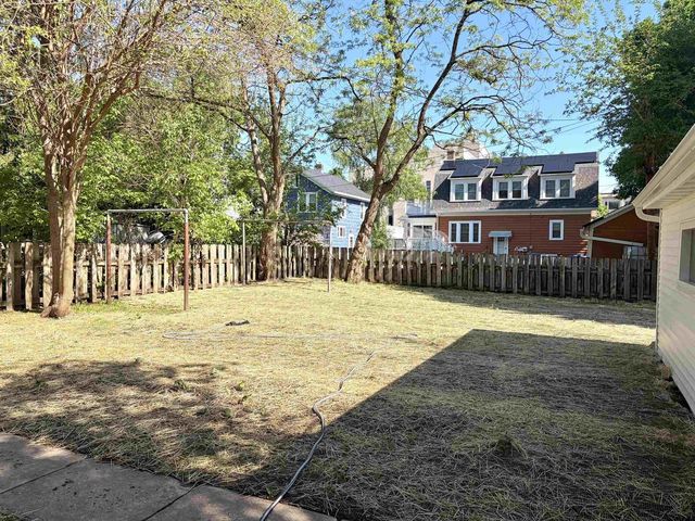 406 W 5TH STREET, Appleton, WI 54911