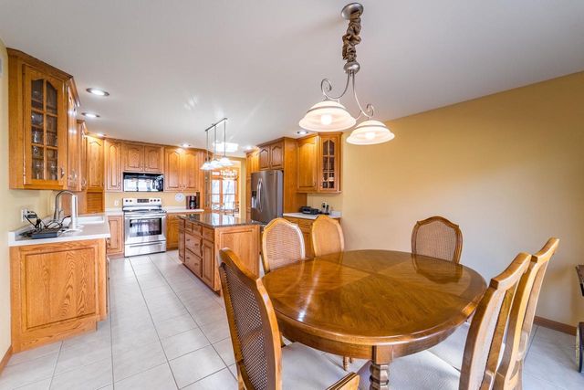 3110 SANDGATE COURT, Weston, WI 54476