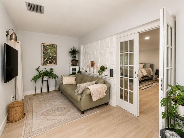 830 NE 135th Street, North Miami, FL 33161