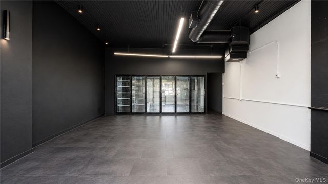 1077 Broadway Ground Floor, Brooklyn, NY 11221