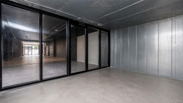 1077 Broadway Ground Floor, Brooklyn, NY 11221