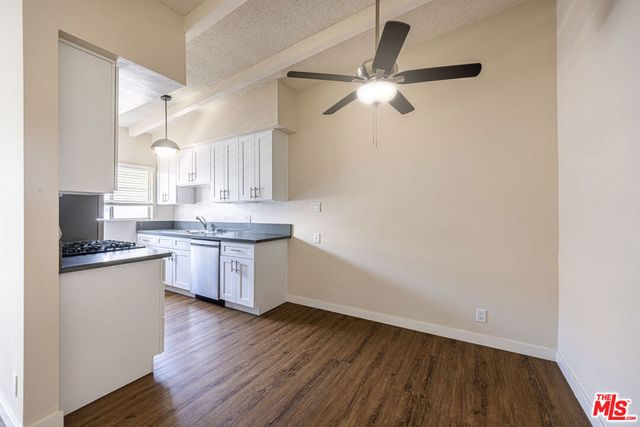 3722 Mentone Avenue, Los Angeles, CA 90034
