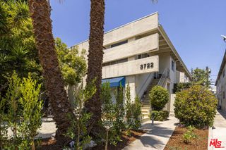 3722 Mentone Avenue, Los Angeles, CA 90034
