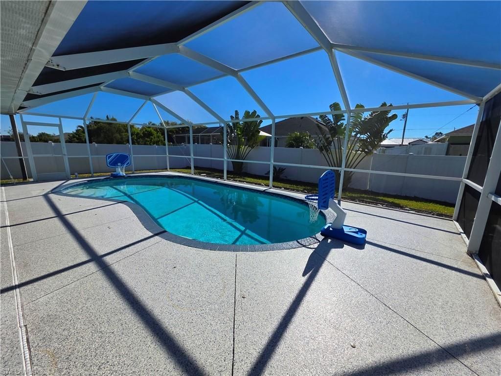 Image 38 of property listing at 2844 NW 6th ST, Cape Coral, FL 33993