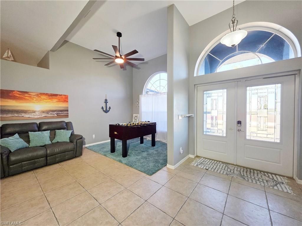 Image 4 of property listing at 2844 NW 6th ST, Cape Coral, FL 33993