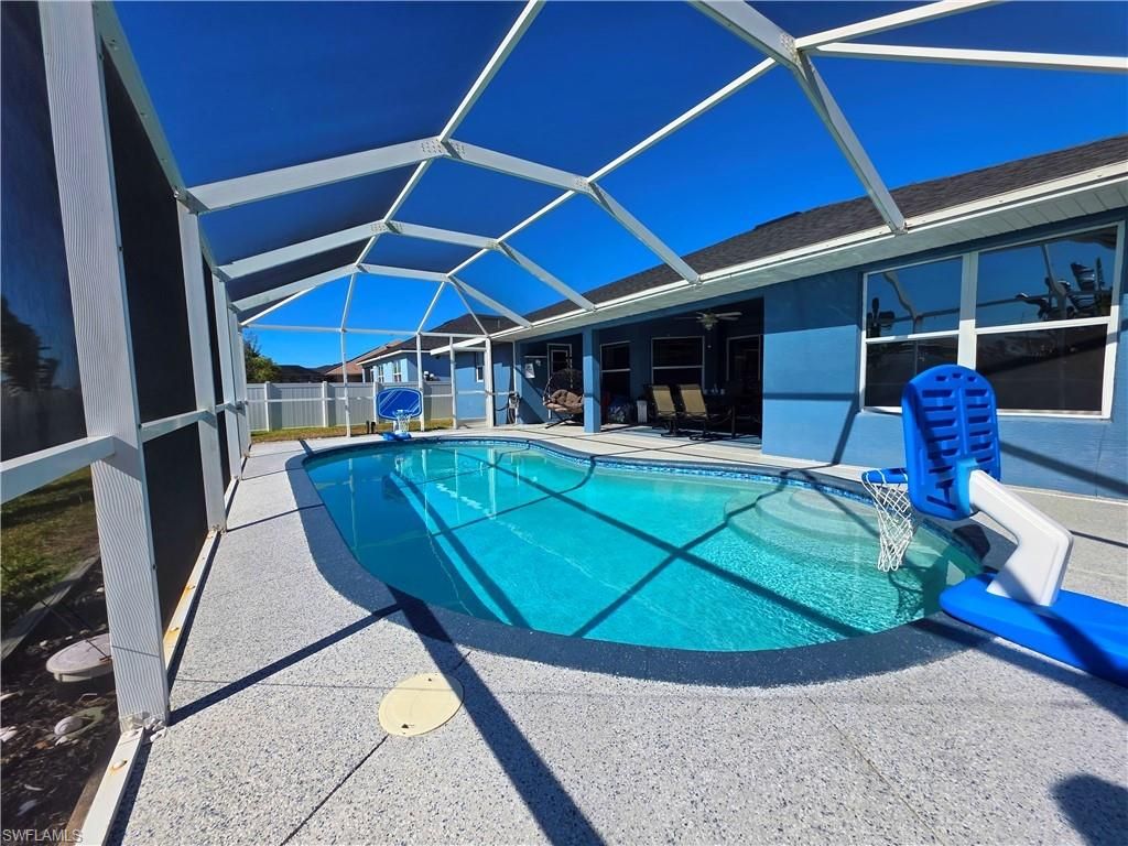 Image 40 of property listing at 2844 NW 6th ST, Cape Coral, FL 33993