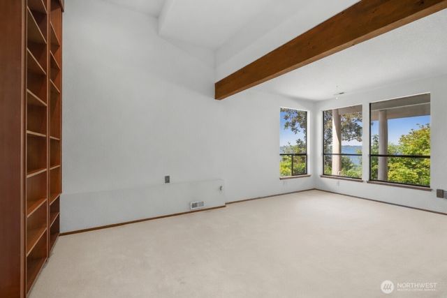 602 S 288th Lane, Federal Way, WA 98003