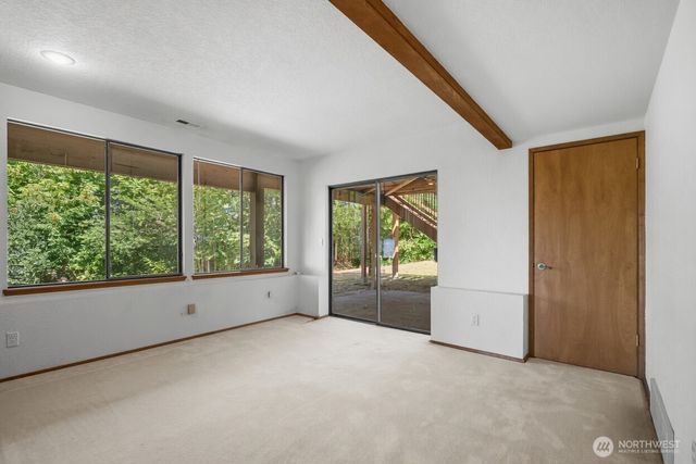 602 S 288th Lane, Federal Way, WA 98003