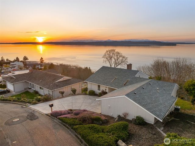 602 S 288th Lane, Federal Way, WA 98003