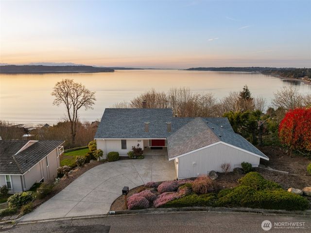 602 S 288th Lane, Federal Way, WA 98003