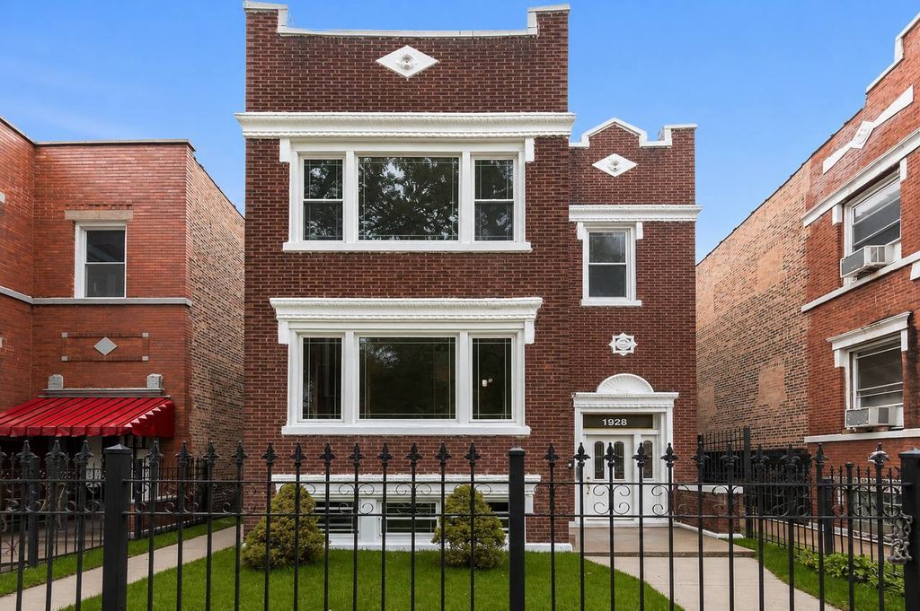 1928 S 48th Court, Cicero, IL 60804