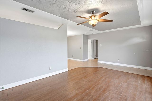 5697 33RD AVENUE N, St Petersburg, FL 33710