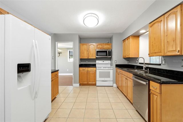 5697 33RD AVENUE N, St Petersburg, FL 33710