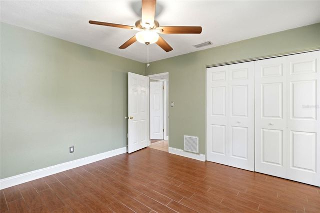 5697 33RD AVENUE N, St Petersburg, FL 33710