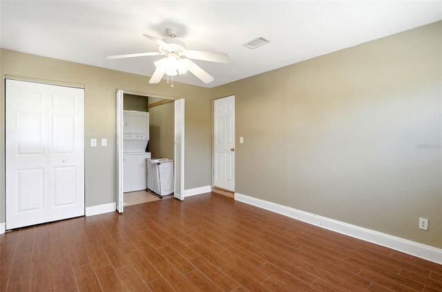 5697 33RD AVENUE N, St Petersburg, FL 33710