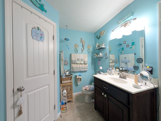 661 Portland Blvd, Portland, TN 37148