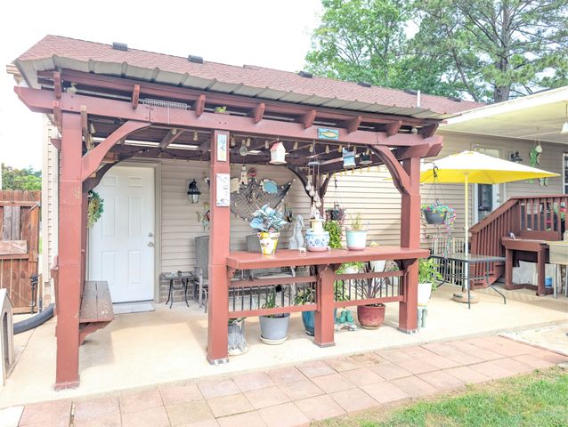 661 Portland Blvd, Portland, TN 37148