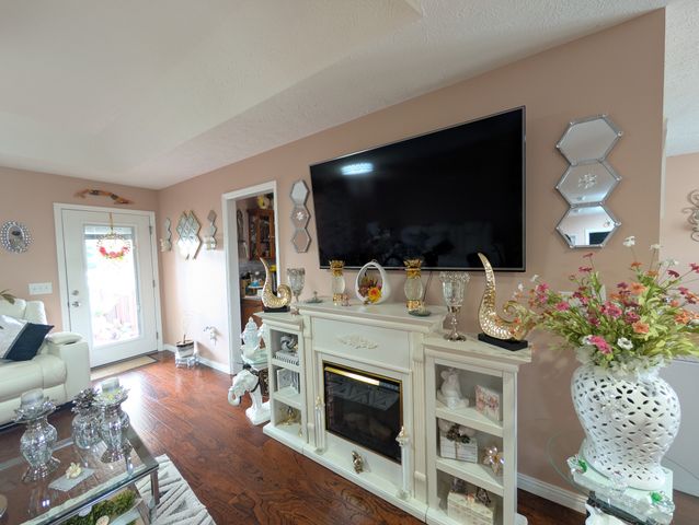 661 Portland Blvd, Portland, TN 37148