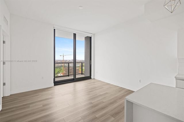 101 Diplomat Pkwy 2605, Hallandale Beach, FL 33009