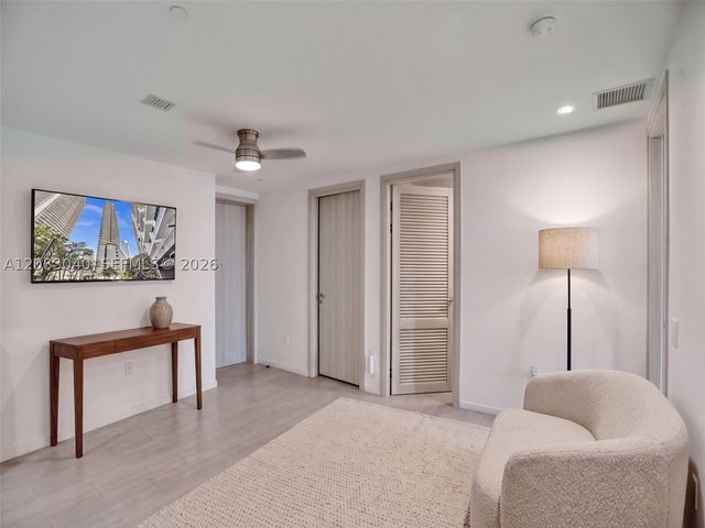1000 Brickell Plz PH5103, Miami, FL 33131