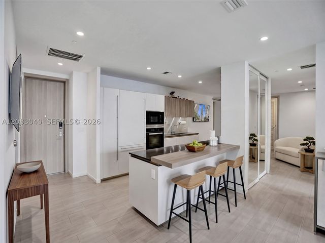 1000 Brickell Plz PH5103, Miami, FL 33131