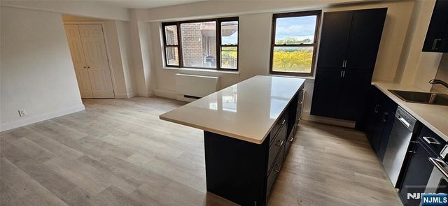 8800 Boulevard East 7K, North Bergen, NJ 07047