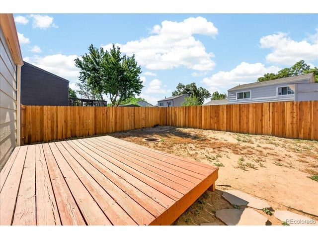 19024 E 22nd Dr, Aurora, CO 80011