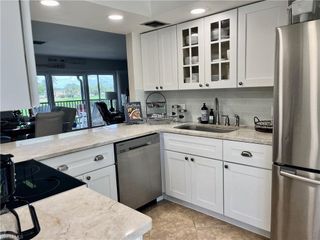 348 Tern DR 4, Naples, FL 34112