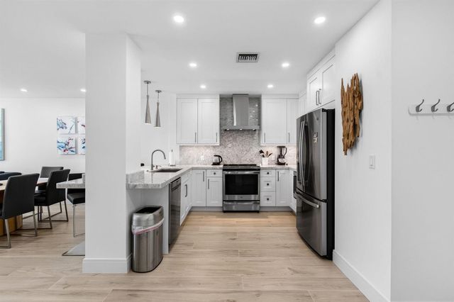 120 N OCEAN Boulevard 203, Delray Beach, FL 33483
