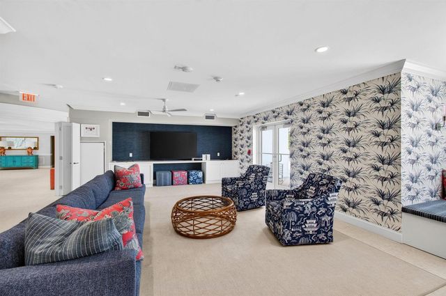 120 N OCEAN Boulevard 203, Delray Beach, FL 33483
