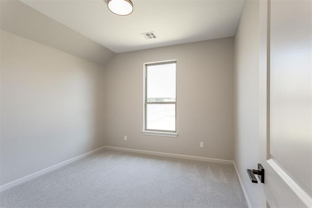 9305 NW 84th Street, Yukon, OK 73099