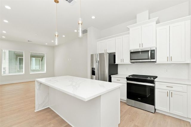 1993 Bauer Drive, Hockley, TX 77080