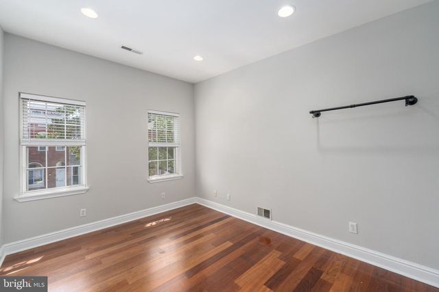 836 S KENWOOD AVE, Baltimore, MD 21224